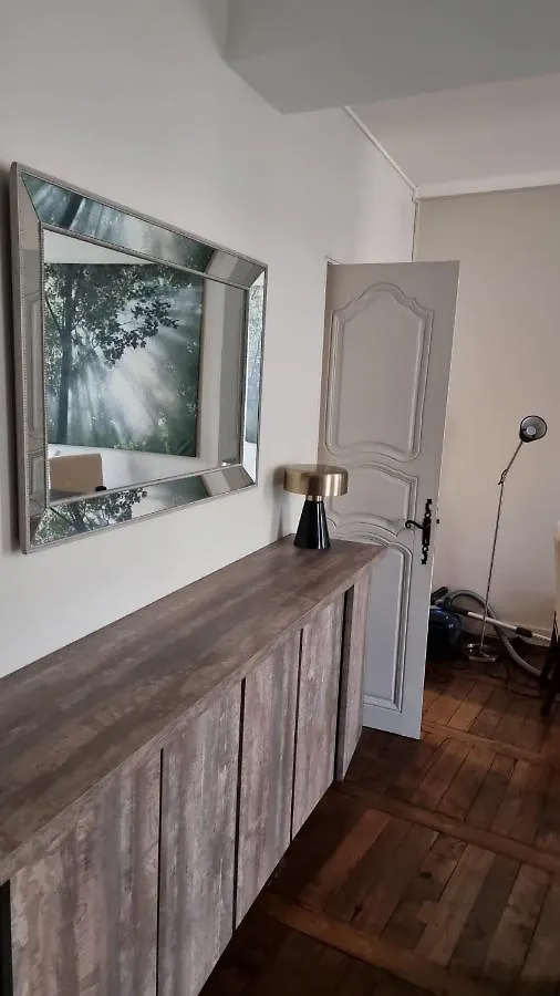 Appartement MAIRIE -APPT 75M2 -3 CHBRES Séparées à Rennes